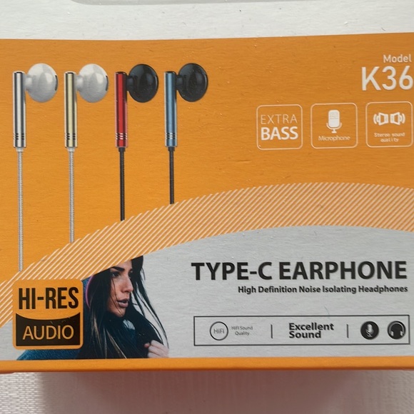 Brand new in box Type-C Earphones. - Picture 5 of 5